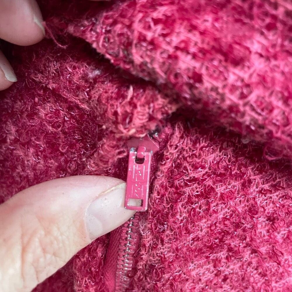 Vintage 60s 2 Piece Skirt Top Raspberry Pink ILGWU XS 4 - Picture 8 of 11